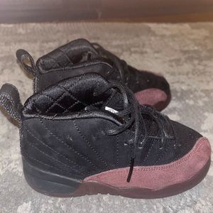 A MA MANIÉRE X AIR JORDAN 12 RETRO SP PS 'BLACK'